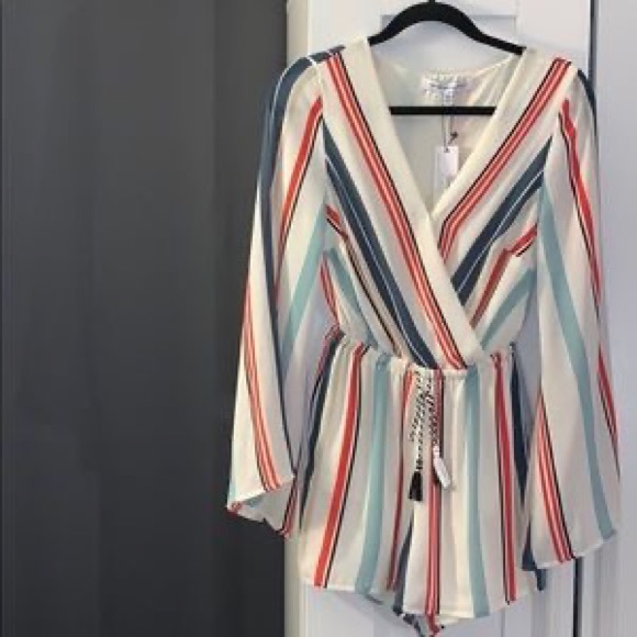 Cupcakes & Cashmere Caprice Stripe Romper - Picture 6 of 8